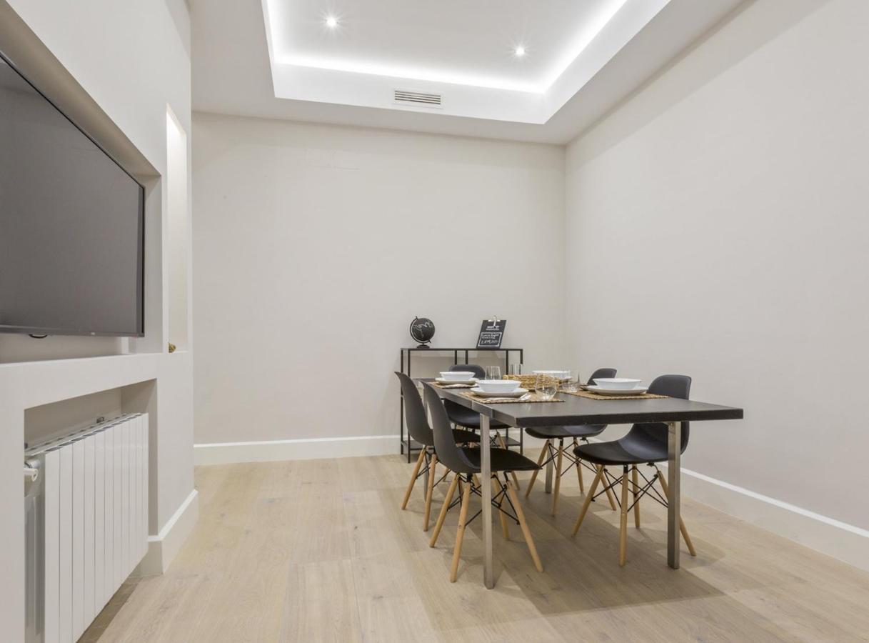 Charming City Center Apartment For 4 Perfect Location, Espoz Y Mina III 马德里 外观 照片