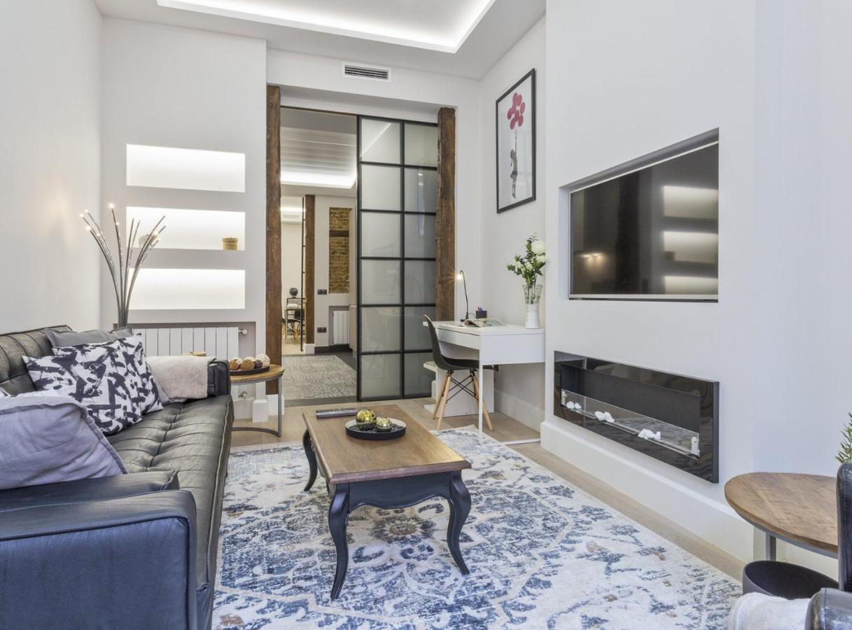 Charming City Center Apartment For 4 Perfect Location, Espoz Y Mina III 马德里 外观 照片