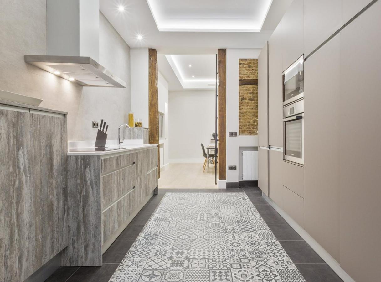 Charming City Center Apartment For 4 Perfect Location, Espoz Y Mina III 马德里 外观 照片